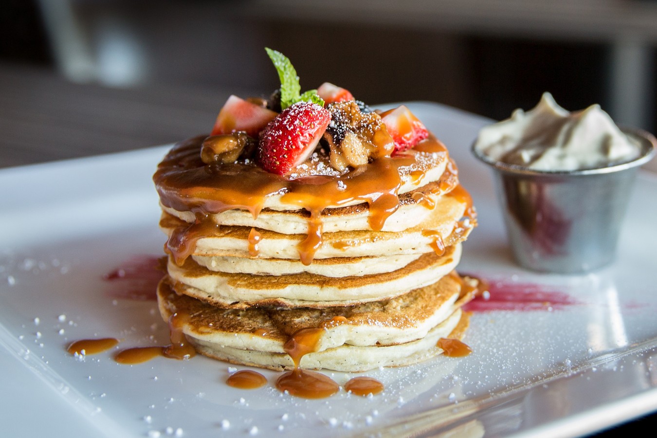 Breakfast & Auction